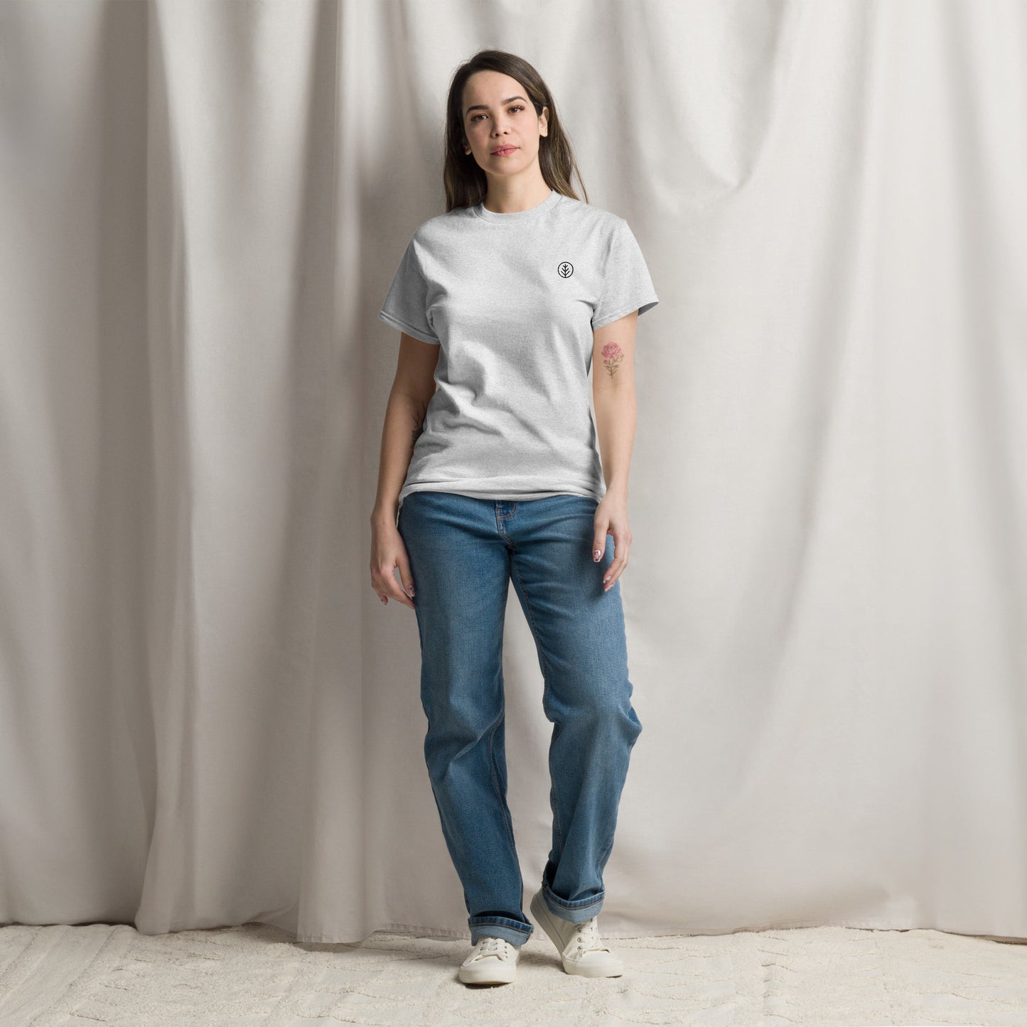 Women's classic tee