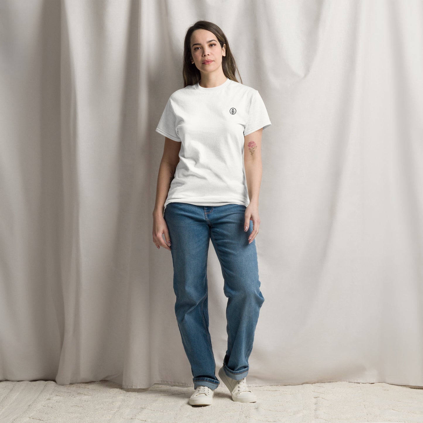 Women's classic tee